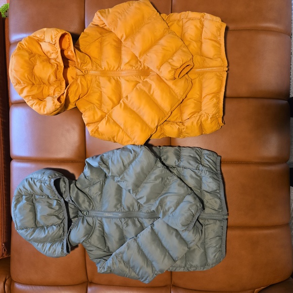 wonder nation Other - 2 Size 4T Wonder Nation Puffer Jackets - Moss Green And Goldenrod